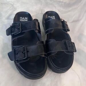 Steve Madden Black Buckle Sandals